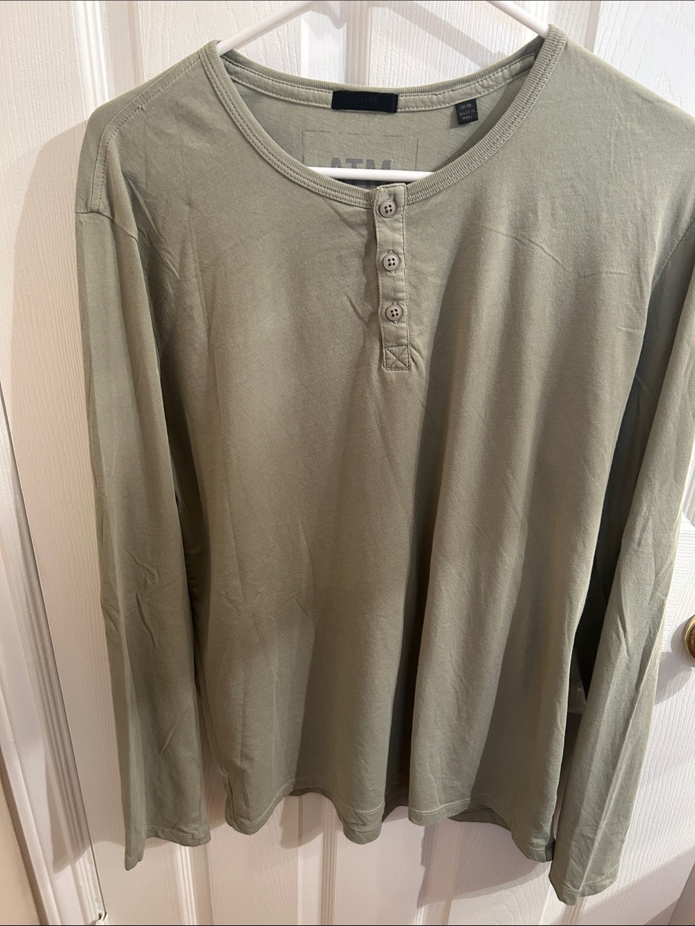 ATM Anthony Thomas Melillo Long-Sleeve Henley in Light Sage